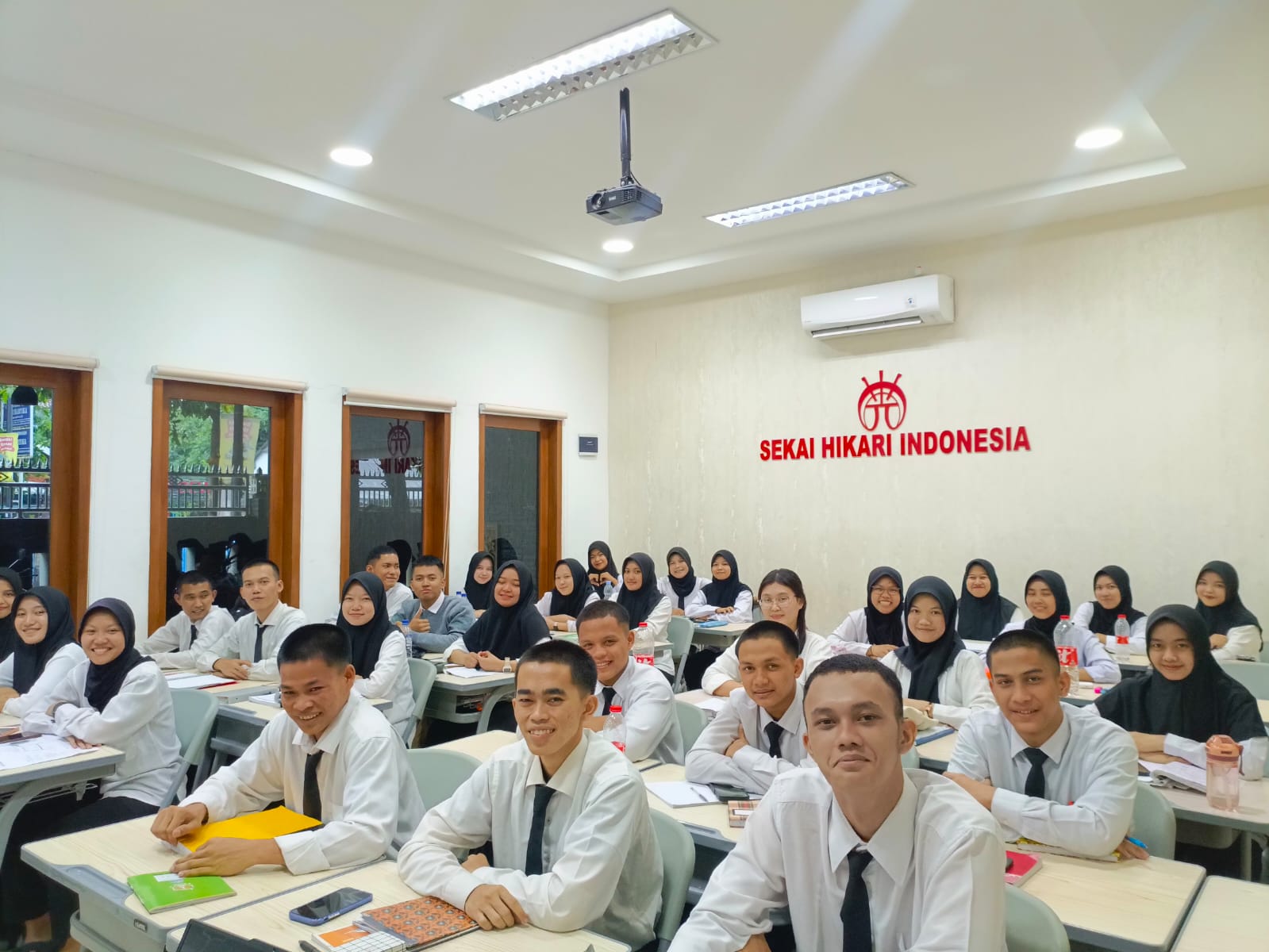 Ruang Belajar SEKAI HIKARI INDONESIA